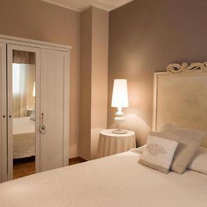Private Bathroom Quadruple Room